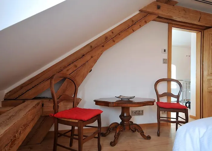 Les Balcons De